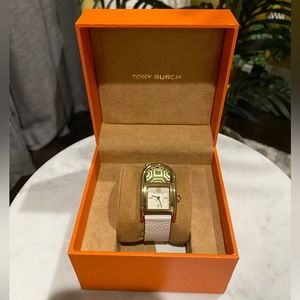 NWT Tory Burch wrap watch. Style TBW7504